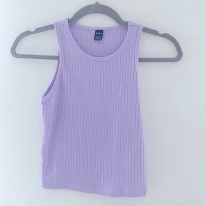 Light purple short but not cropped tank top.